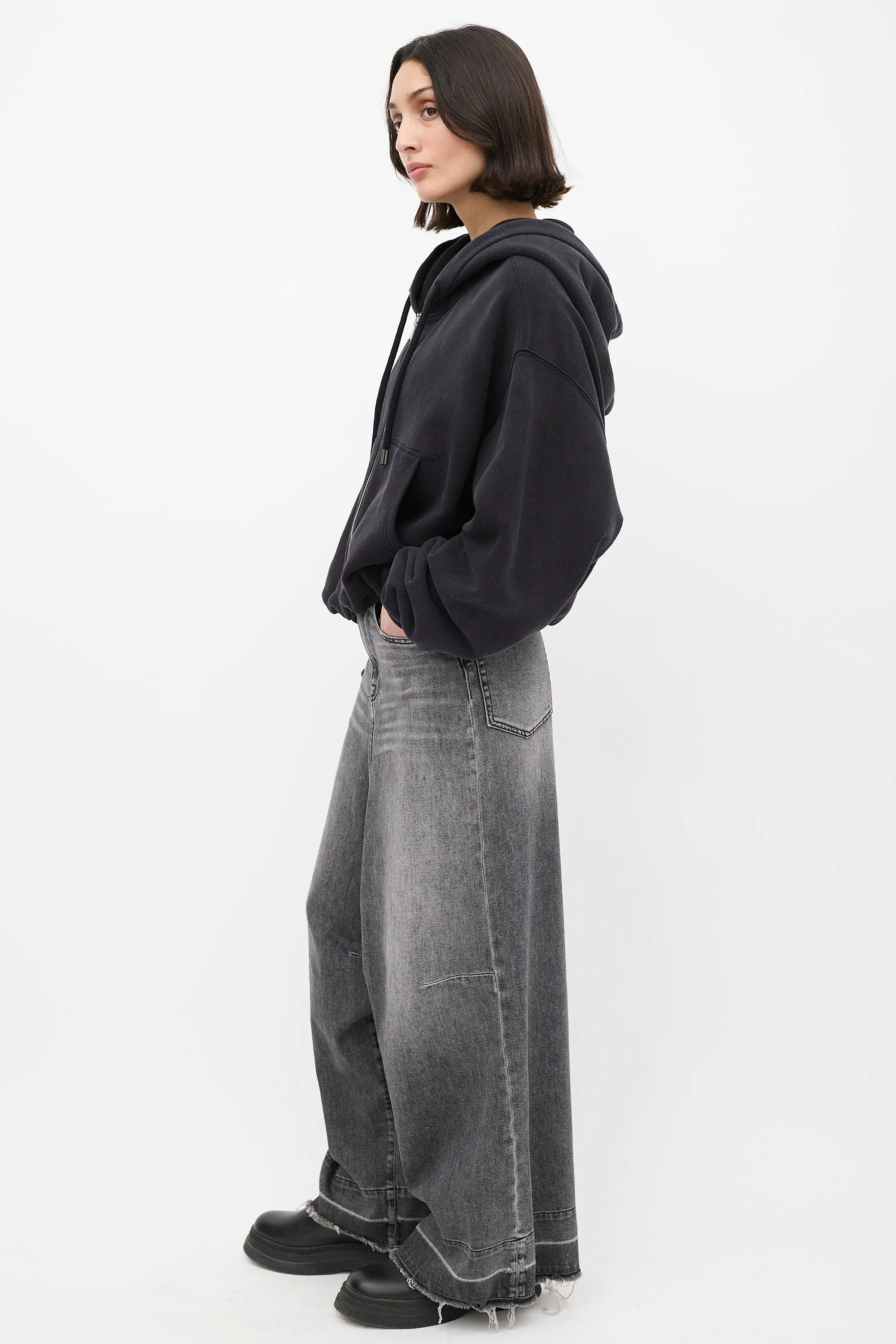Black Balloon Zip Up Cropped Hoodie