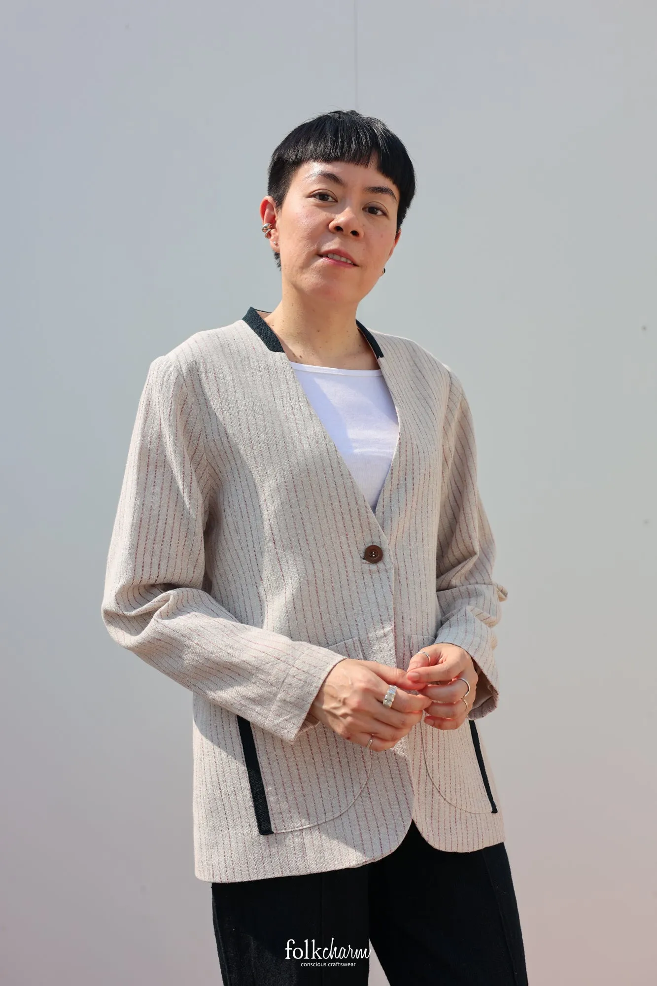 Closed-loop Relaxed-fit Collarless Blazer