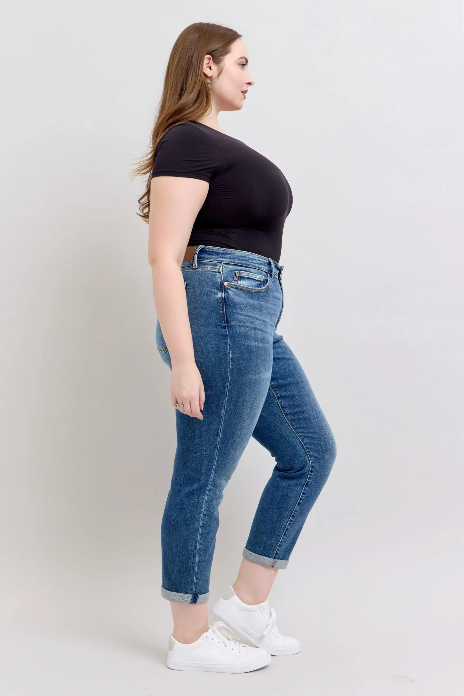Mid Rise Vintage Wash Boyfriend