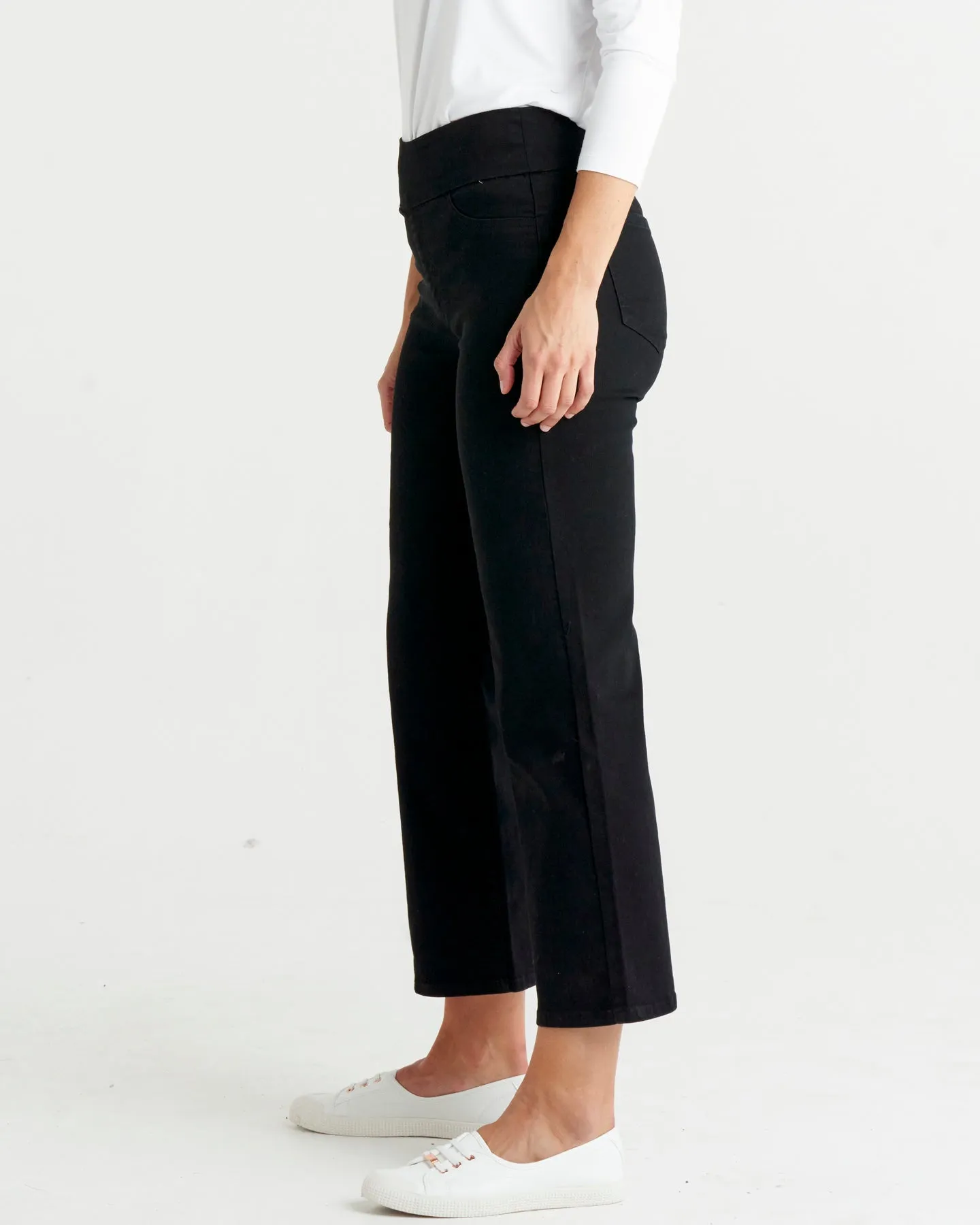 Nicola High Waist Stretchy Cropped Bootleg Jean - Black