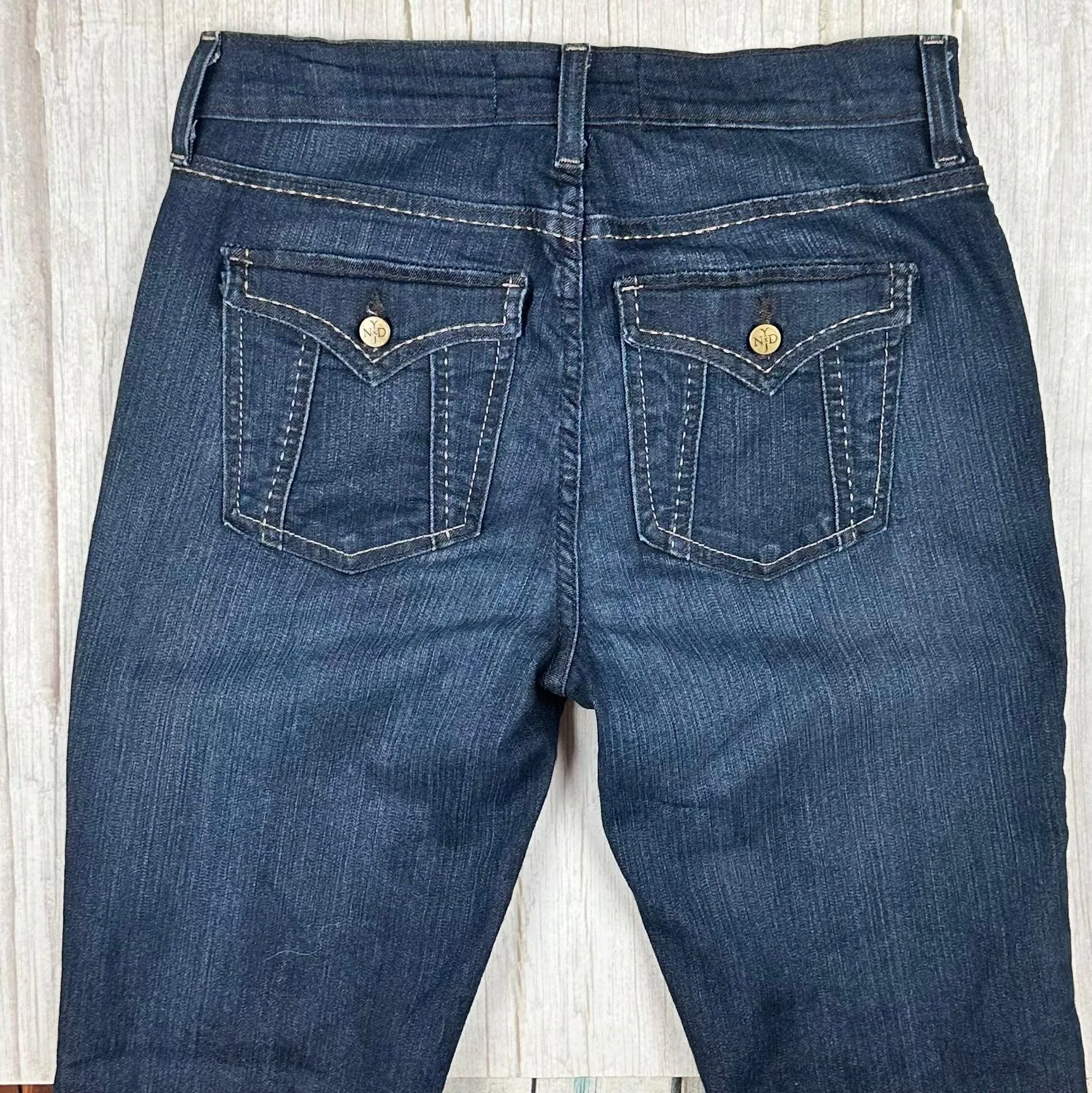 NYDJ - 'Lift & Tuck'  Bootflare Jeans -Size 4 US suit 8AU