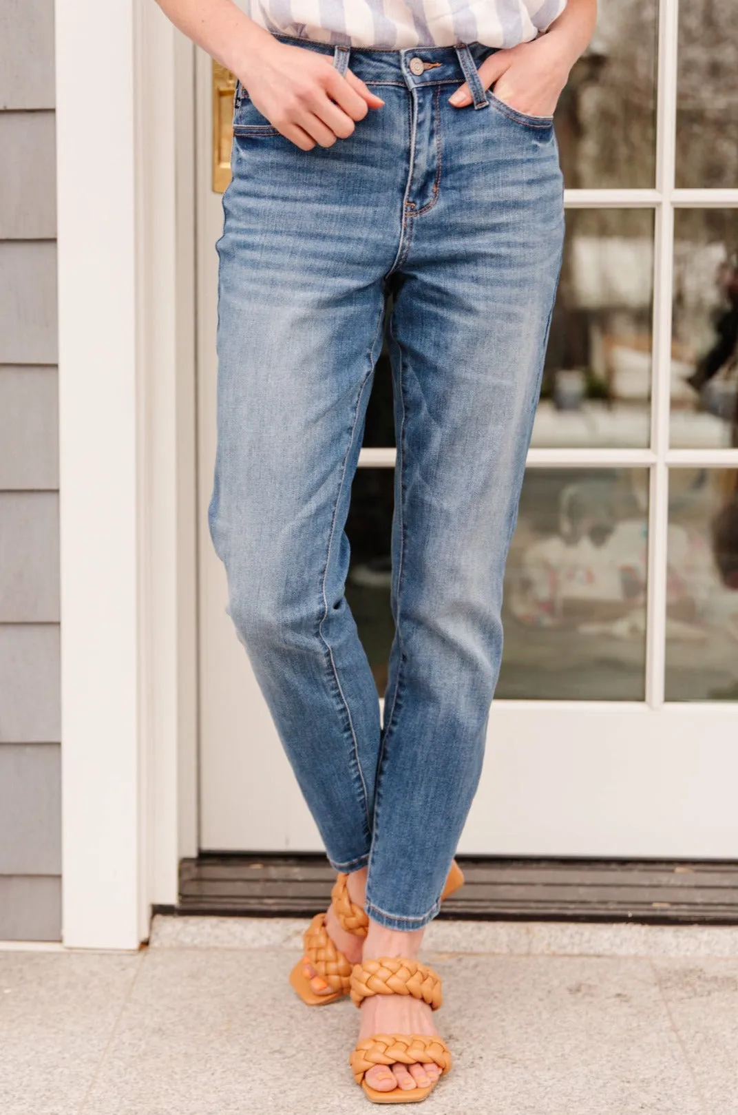 ONLINE EXCLUSIVE High Waist Slim Fit Jeans