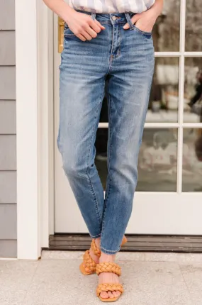 ONLINE EXCLUSIVE High Waist Slim Fit Jeans