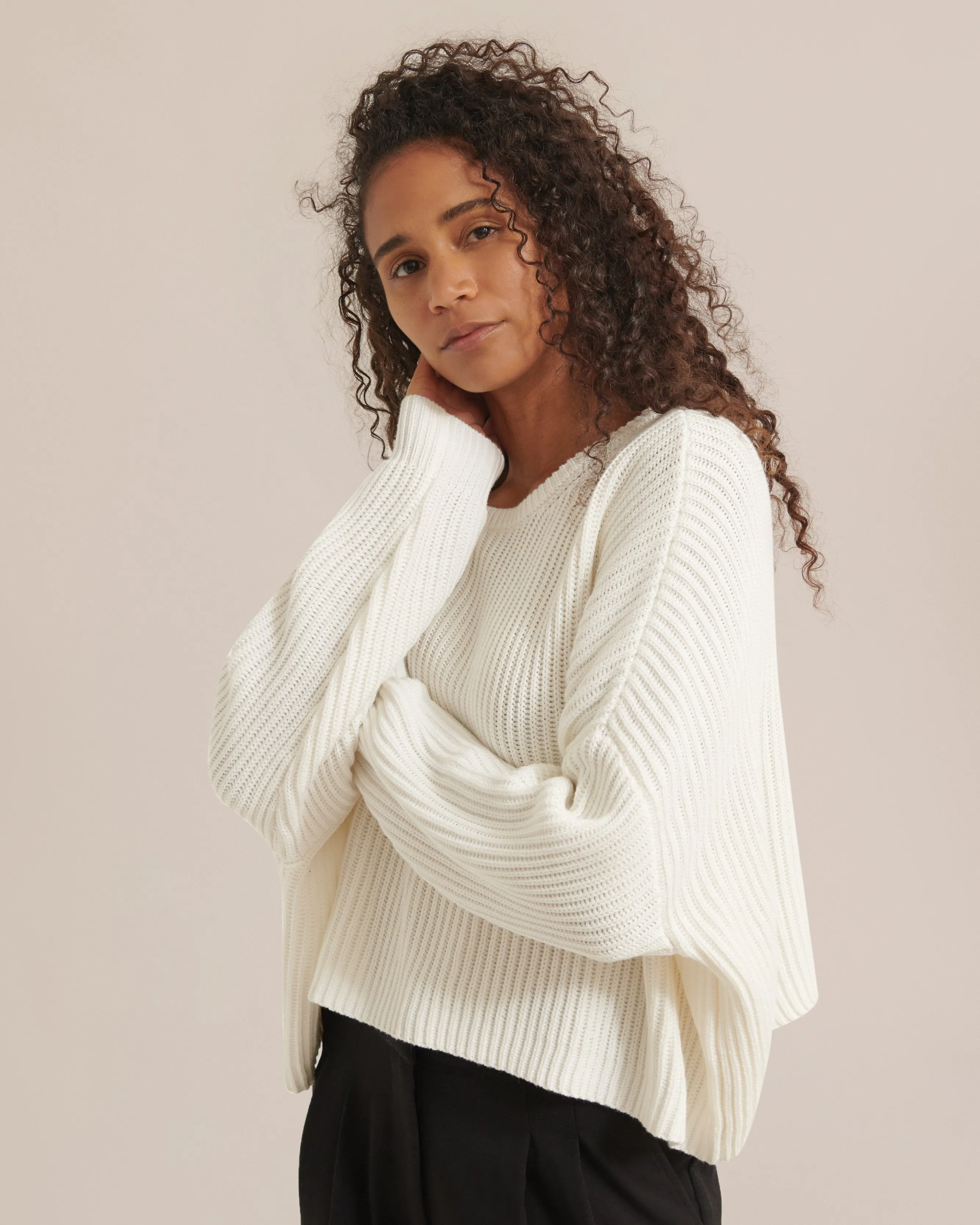 Saya Cropped Crew Neck Sweater