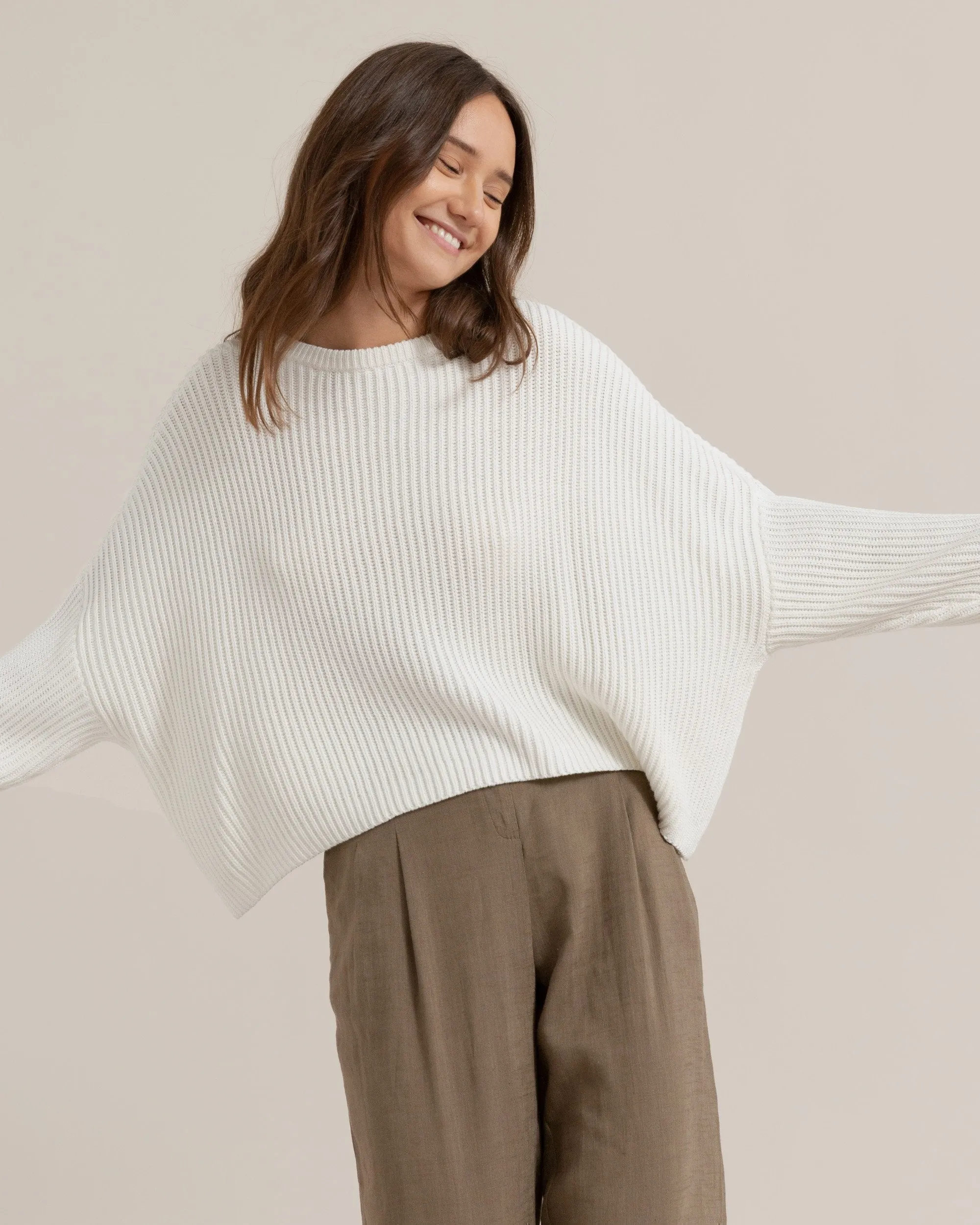 Saya Cropped Crew Neck Sweater