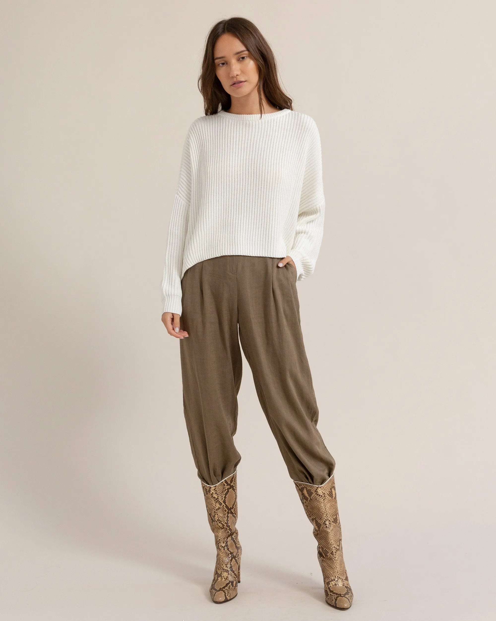 Saya Cropped Crew Neck Sweater