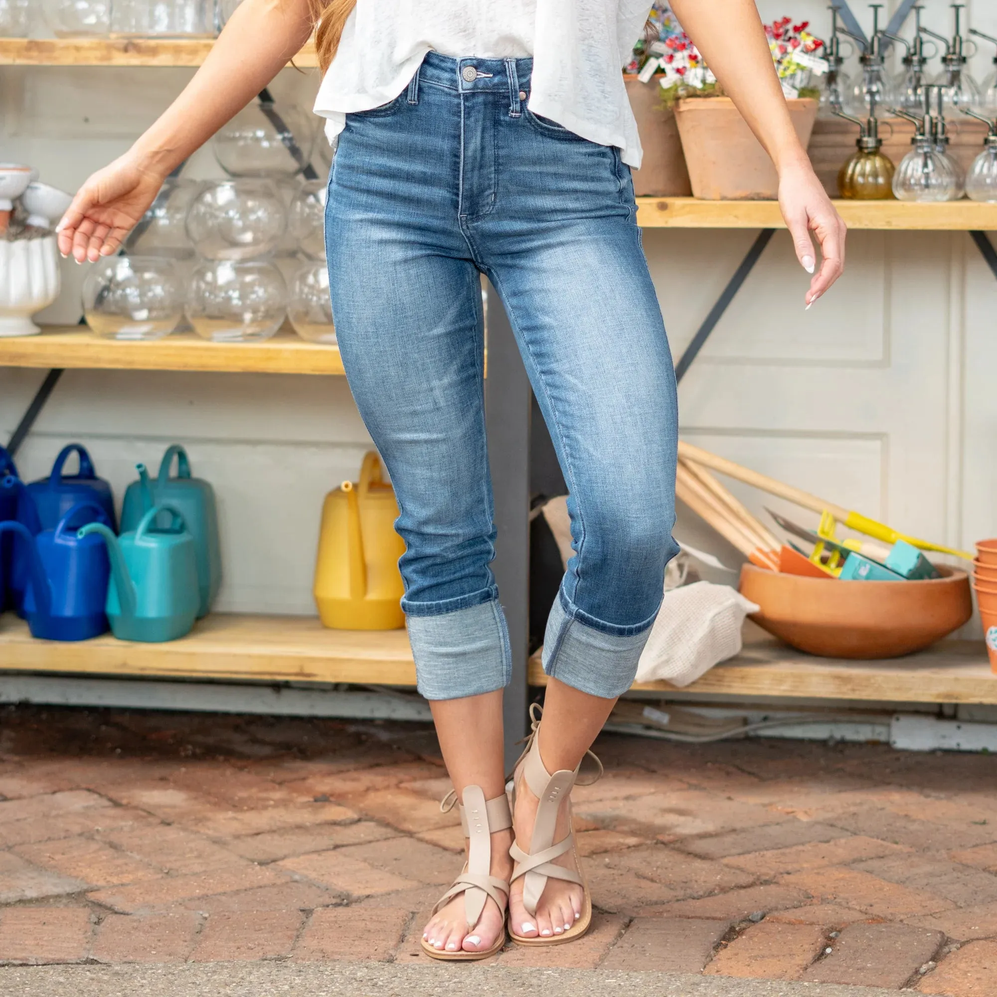 Tummy Control Back Shield Pocket & Cuff Capri